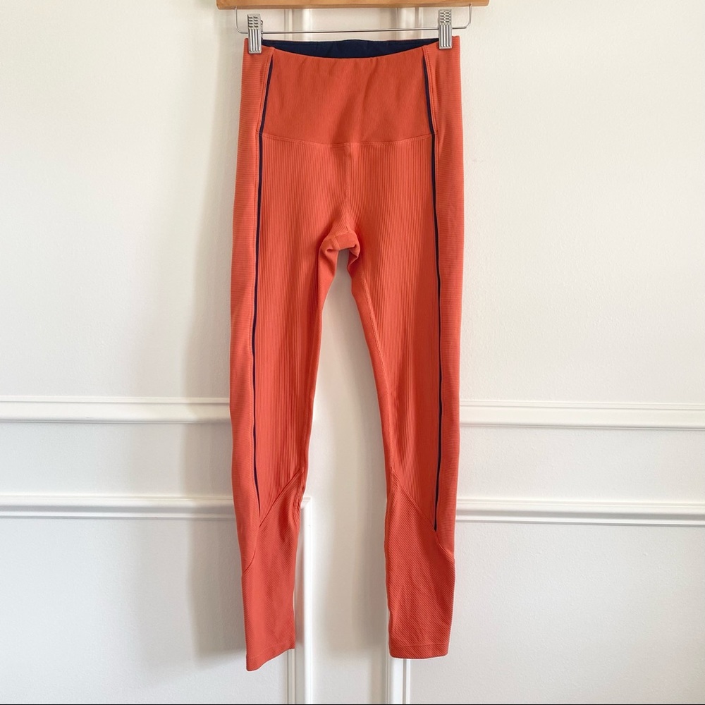 Zyia Active Burnt Orange Ribbed Premium 7/8 24" - Size 4